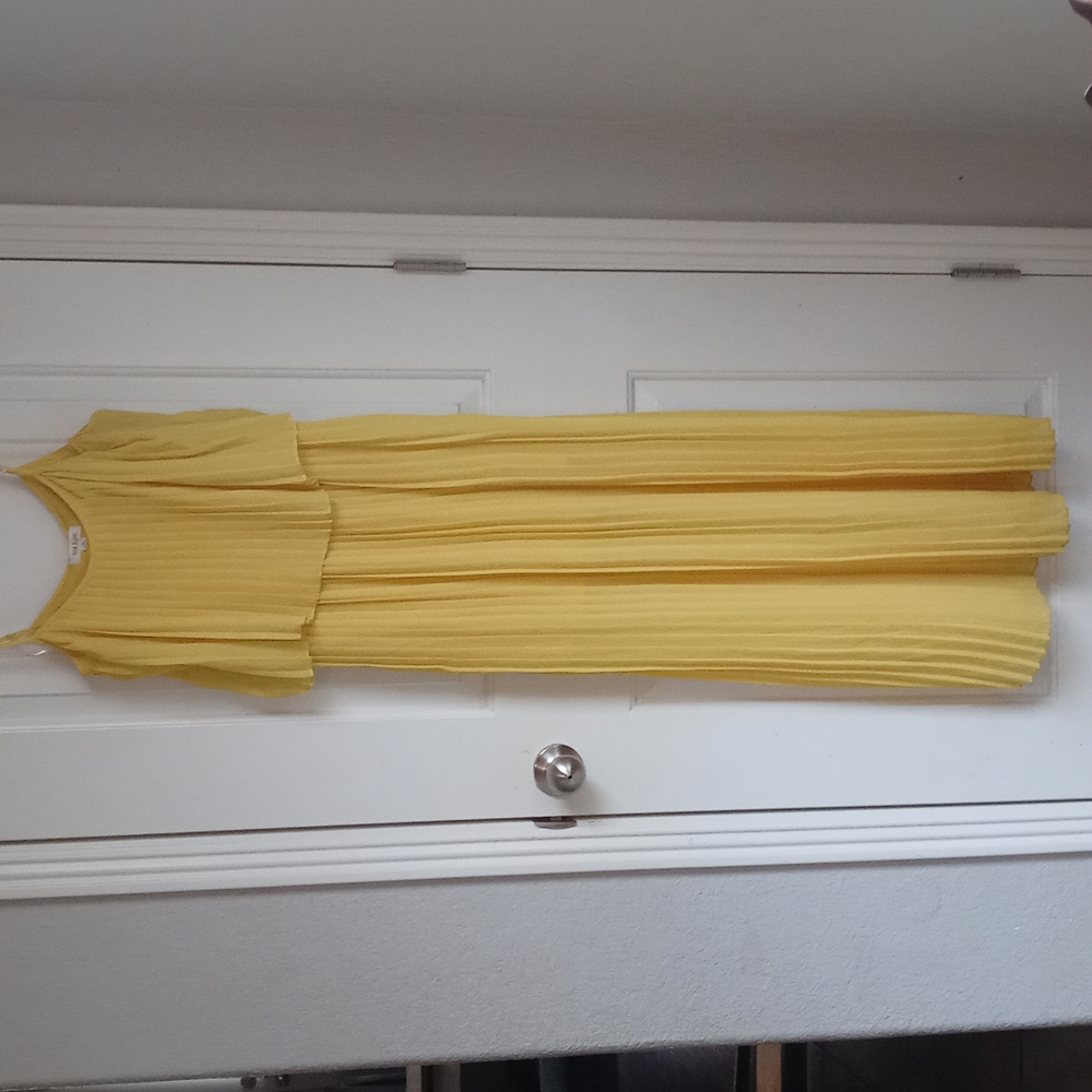 Women's dress